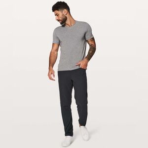 Lululemon ABC Pant‎ Classic *34" in Melanite Black.